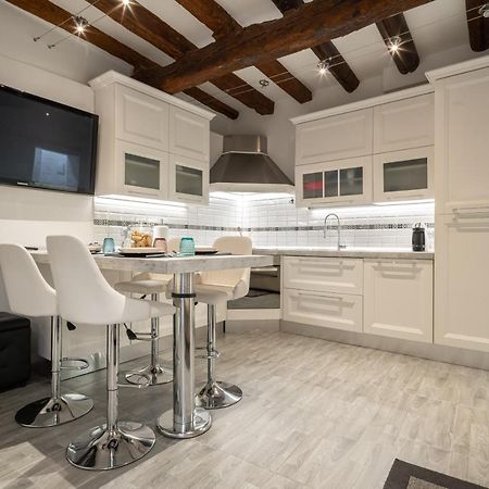Rialto Boutique Apartment Venesia Bagian luar foto