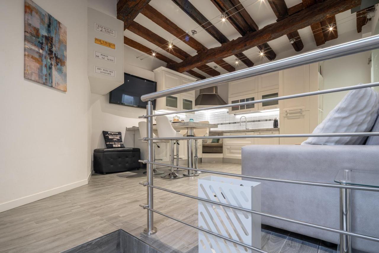 Rialto Boutique Apartment Venesia Bagian luar foto