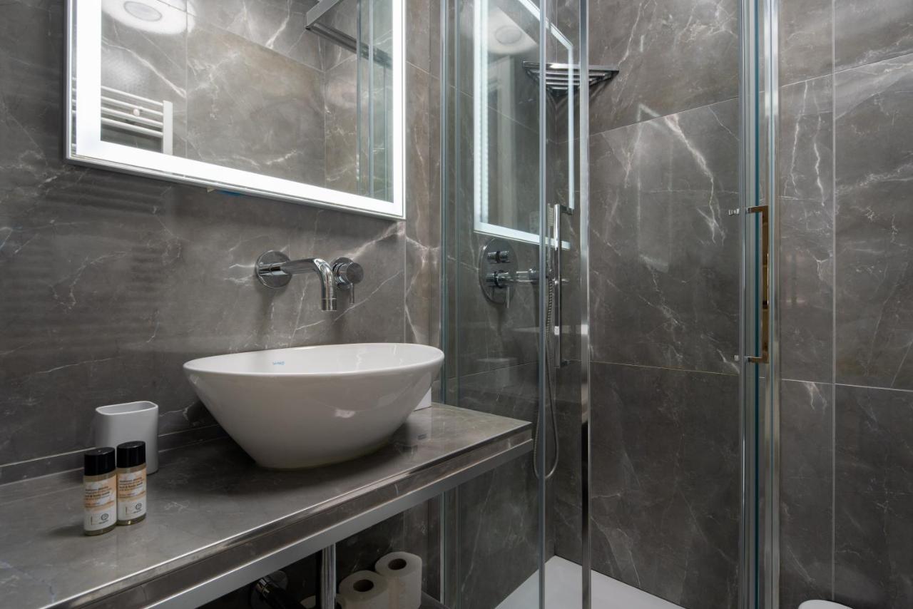 Rialto Boutique Apartment Venesia Bagian luar foto