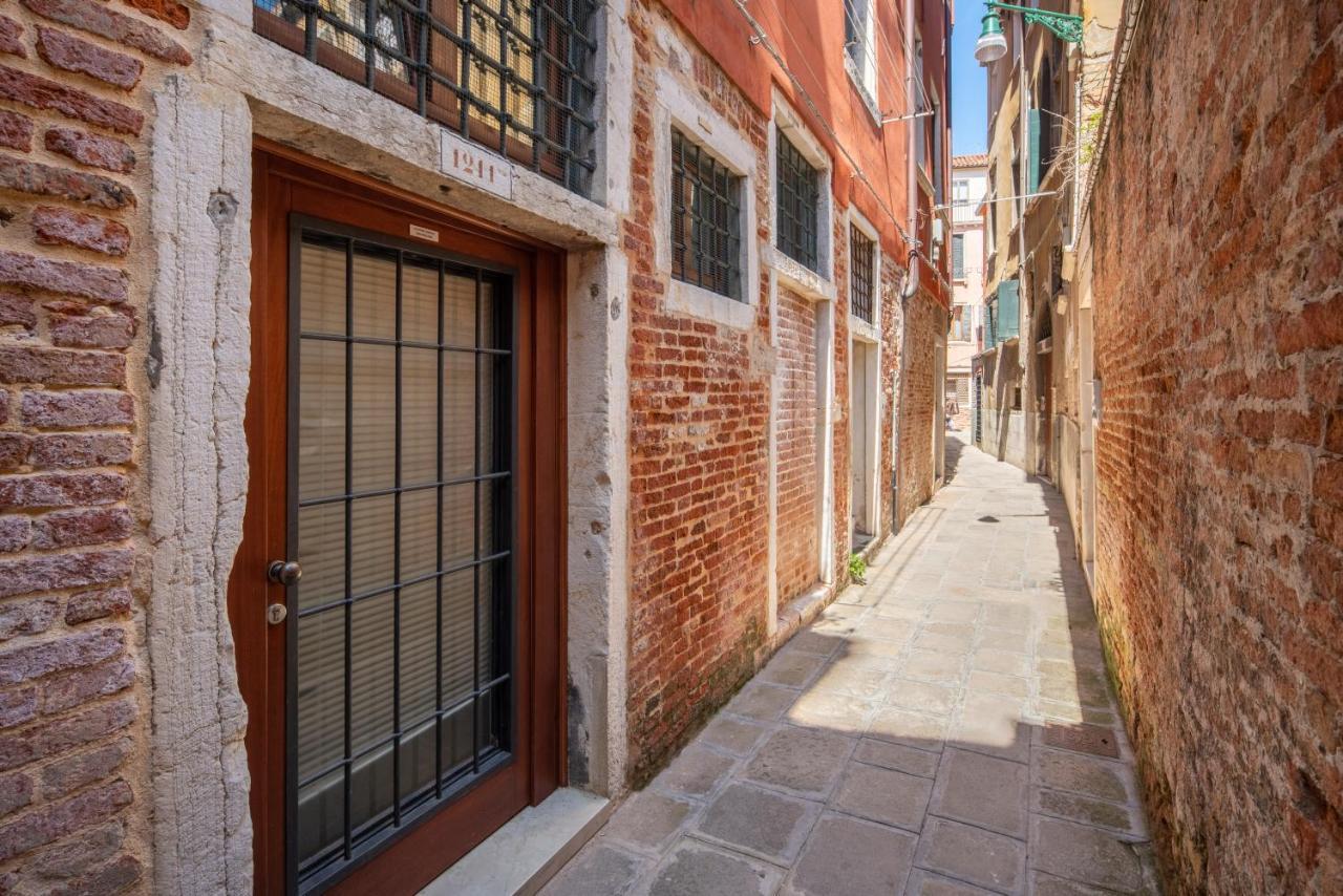 Rialto Boutique Apartment Venesia Bagian luar foto